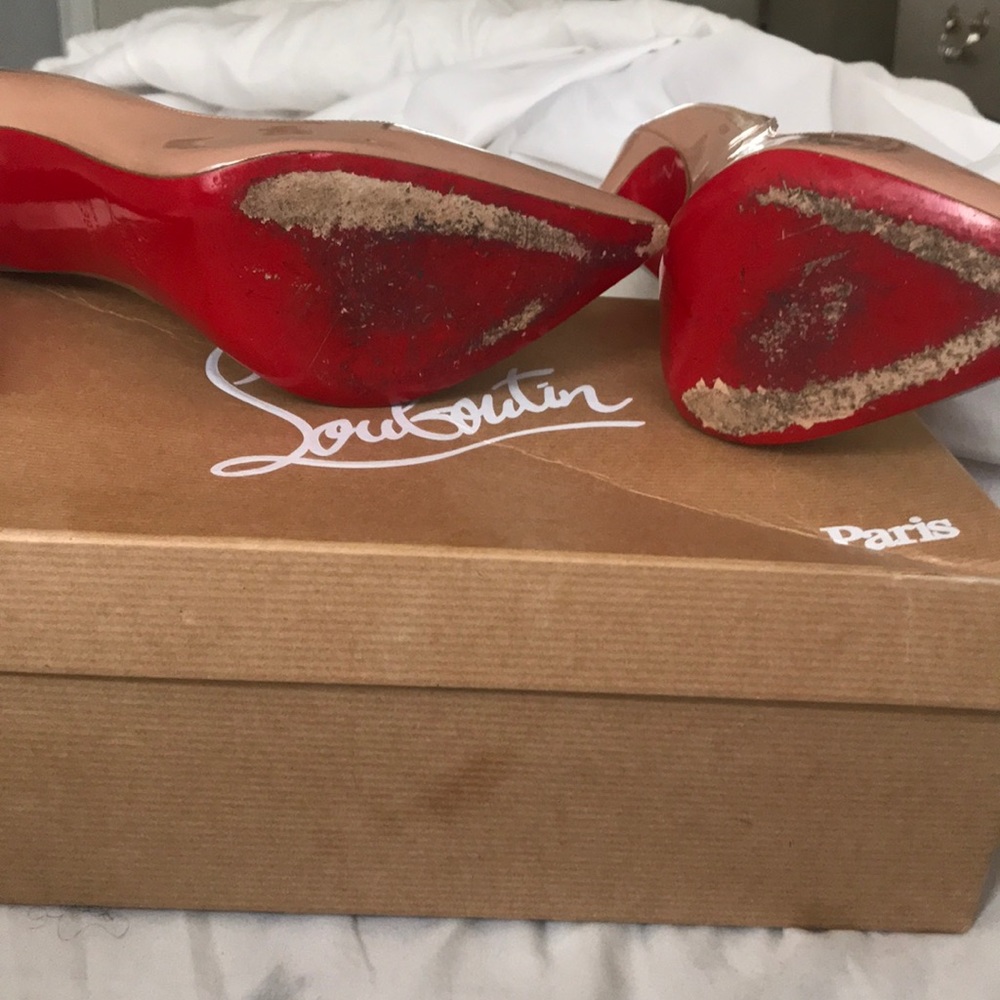 Christian Louboutin Beige Heels with Red Soles - Picture 3 of 8